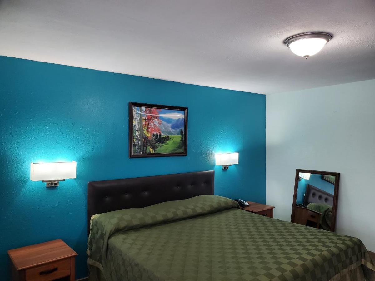 Budget Inn Edinburg Exterior foto